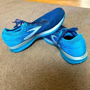 Women’s brooks ricochet running shoes